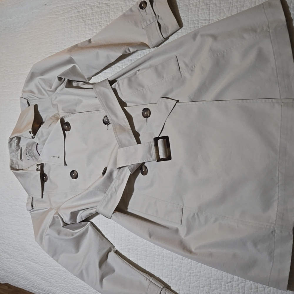 L.L. Bean Women's Light Beige Trench Coat
